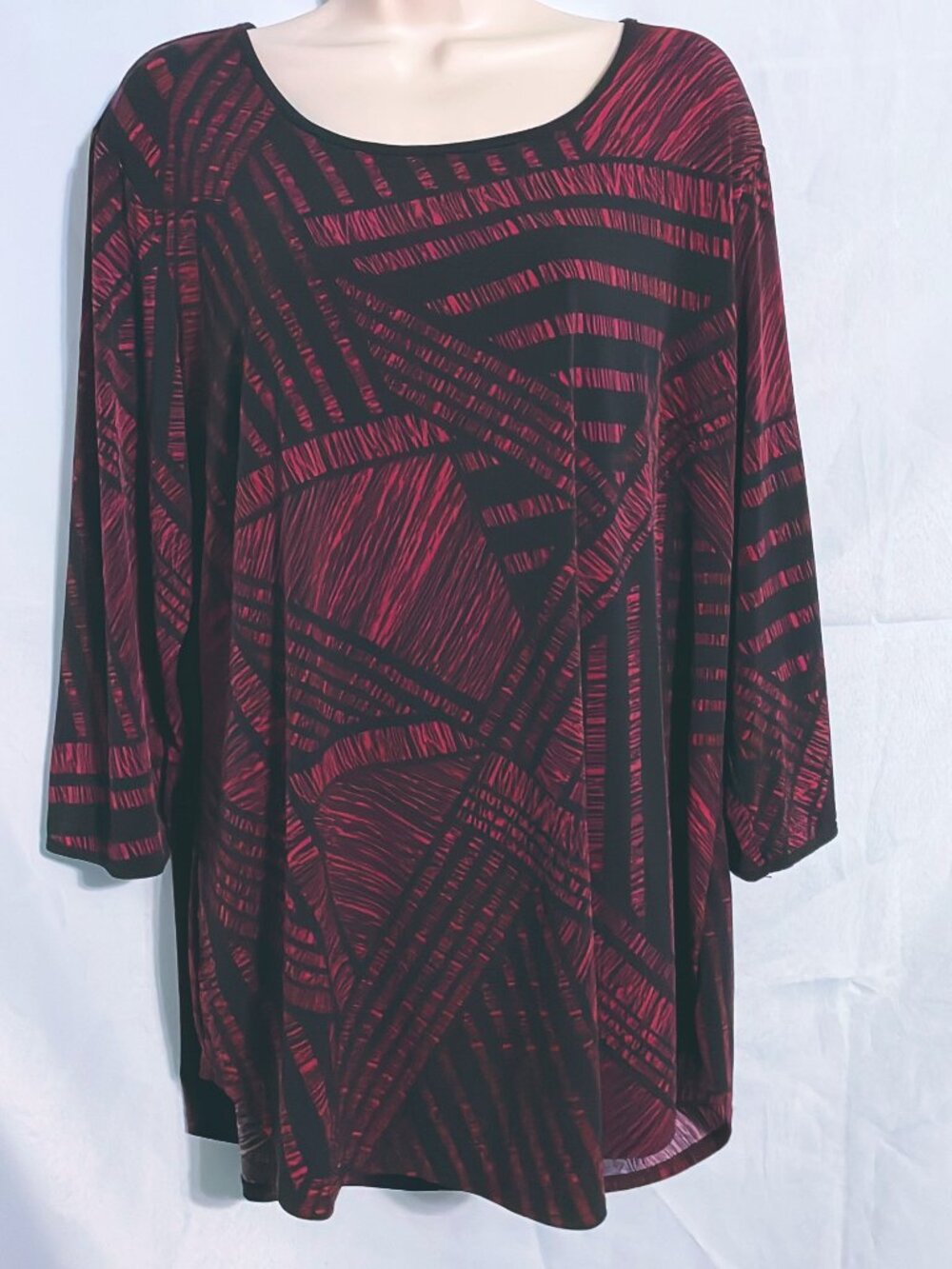 Cato Cute Burgundy & Black Top Size 14/16W